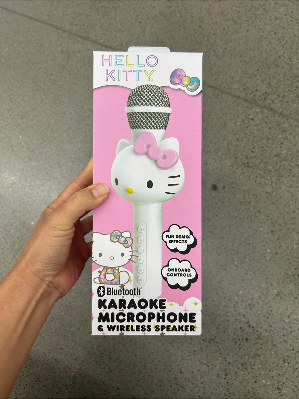 NWT Hello Kitty Bluetooth Karaoke Microphone with Speaker